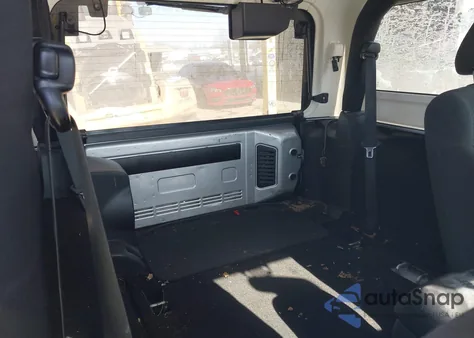 2011 Jeep Wrangler Sport z USA, uszkodzony, nr VIN 1J4GA2D13BL501499